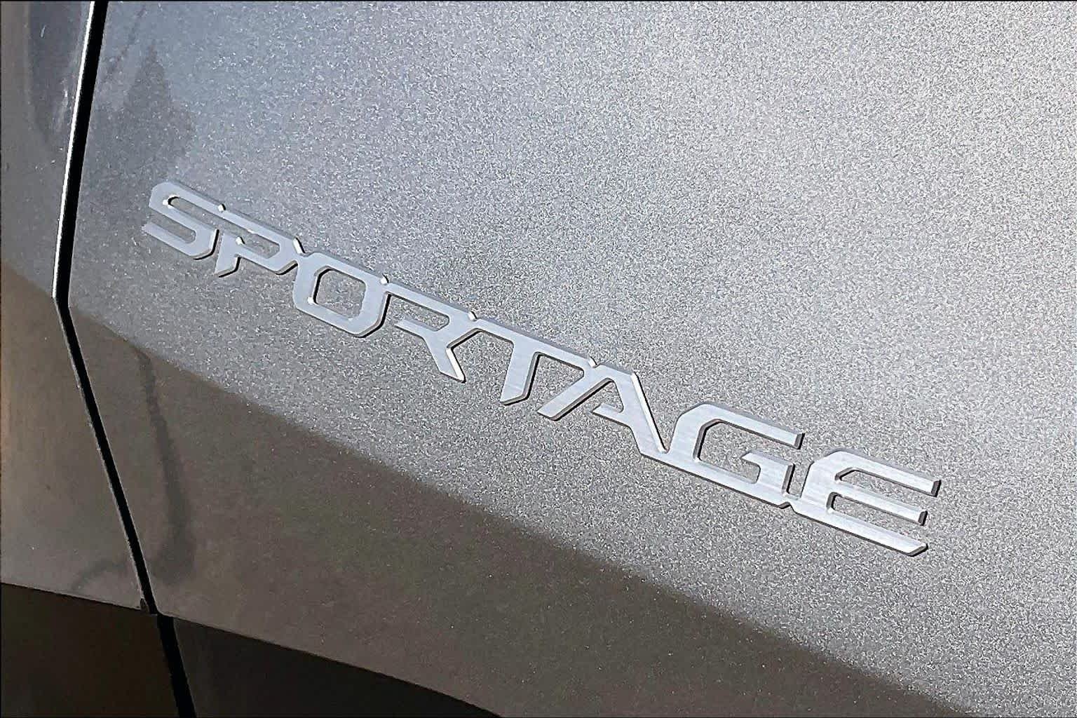 Used 2024 Steel Gray Kia LX image 9