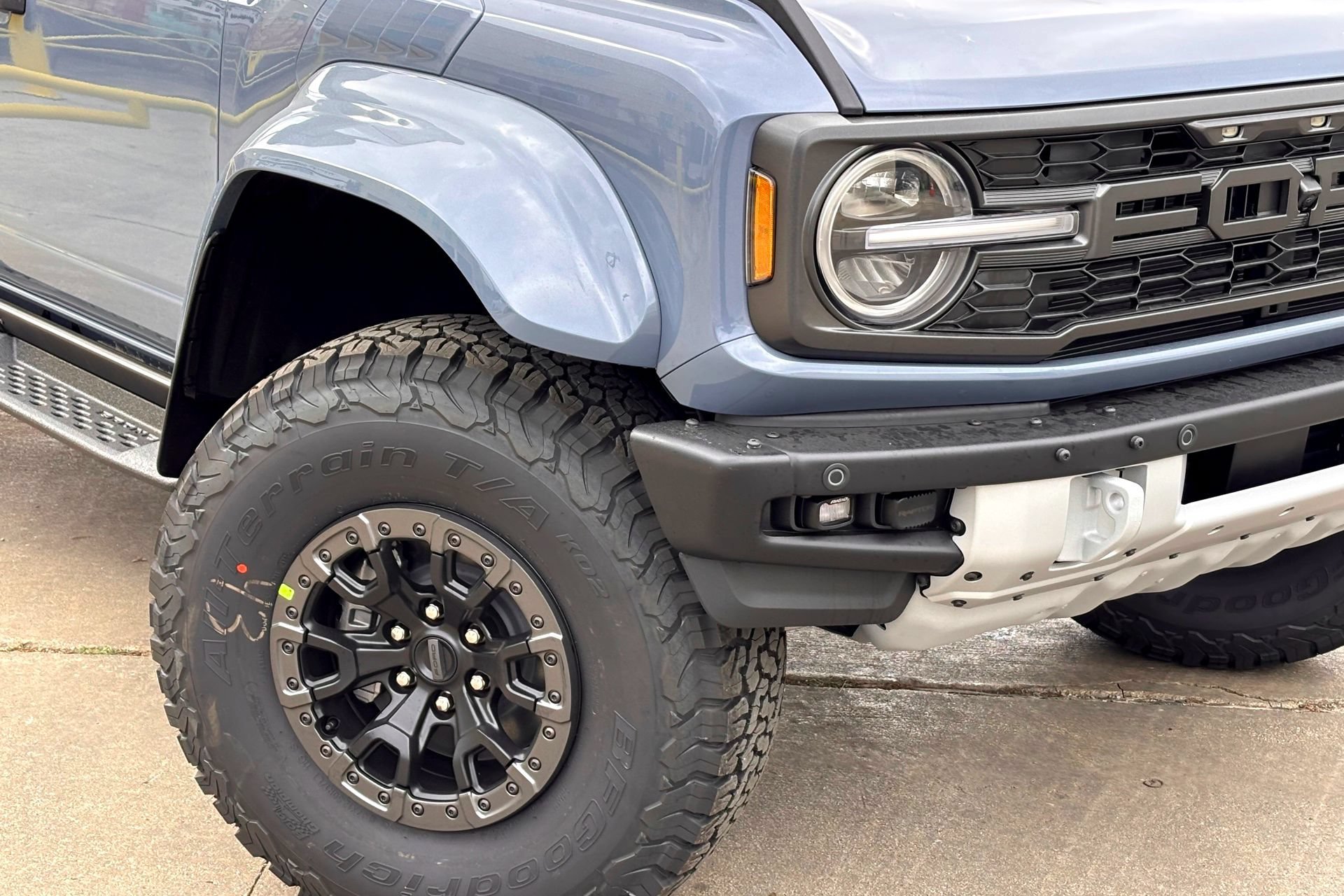 New 2025 Azure Gray Metallic Tri-Coat Ford Raptor image 3