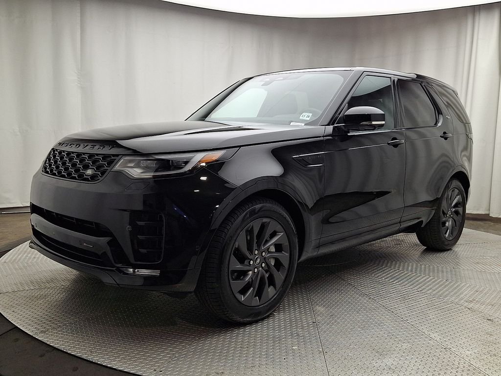2023 Land Rover Discovery S R Dynamic's photo