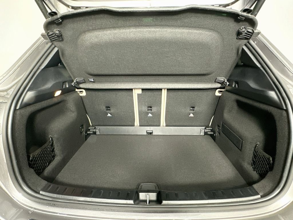 New 2026 Mountain Grey Metallic Mercedes-Benz GLA 250 image 24