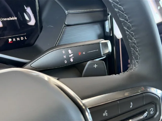 New 2027 White GMC Elevation image 22