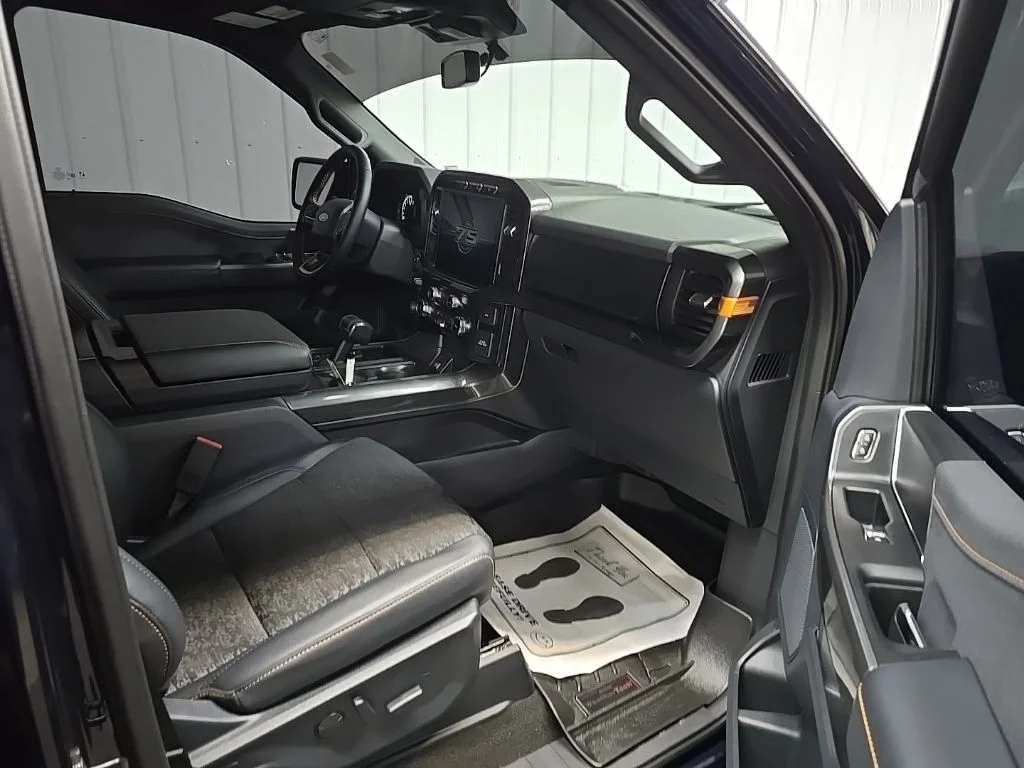 Used 2023 Blue Ford Tremor image 20