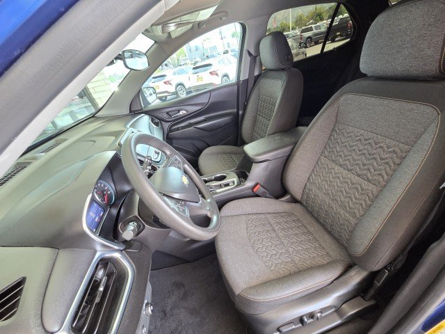 Used 2023 BLUE GLOW METALLIC Chevrolet LT image 14