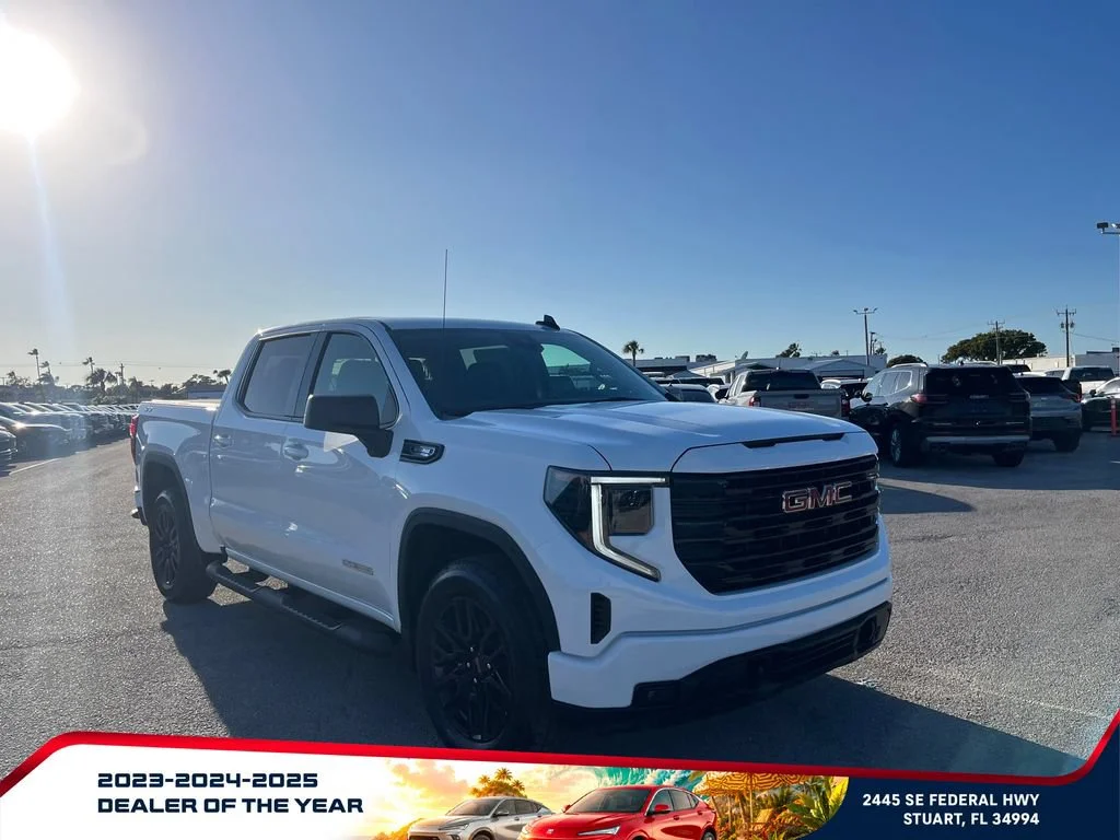 New 2026 Summit White GMC Elevation image 2