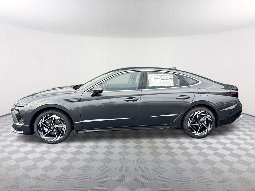 New 2026 Gray Hyundai SEL Sport image 8