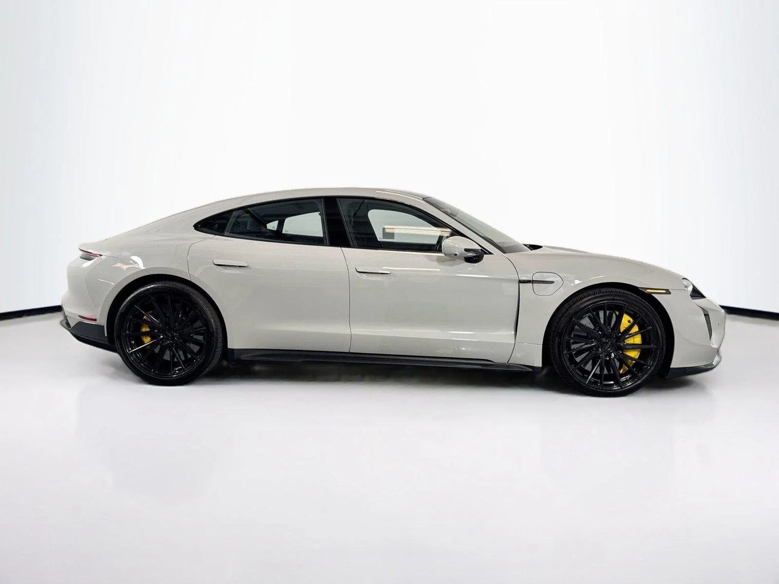 Certified Used 2021 Chalk Porsche Turbo S image 8