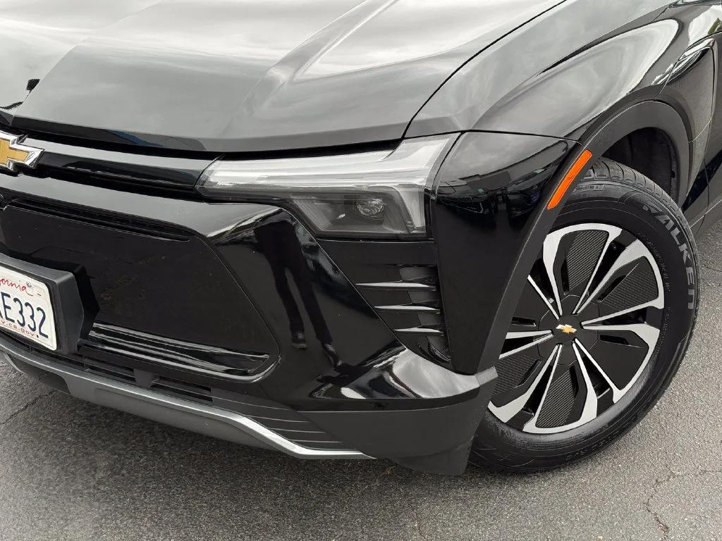 Used 2024 Black Chevrolet LT image 4