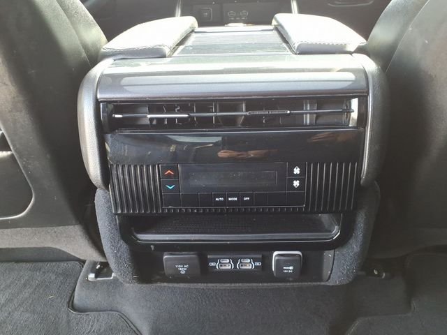 Certified Used 2023 Gray Jeep Base image 27