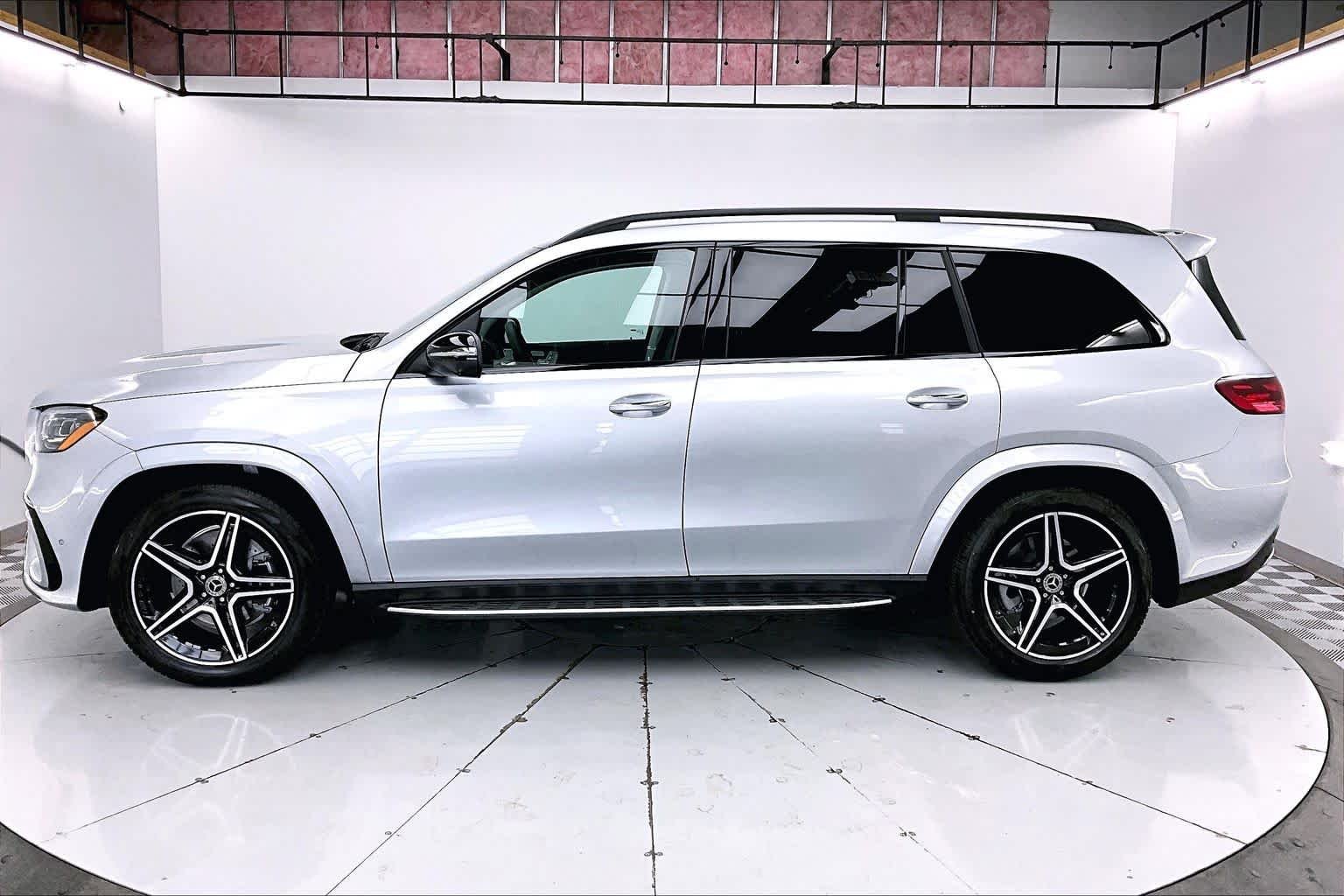New 2026 Cirrus Silver Metallic Mercedes-Benz GLS 450 image 3