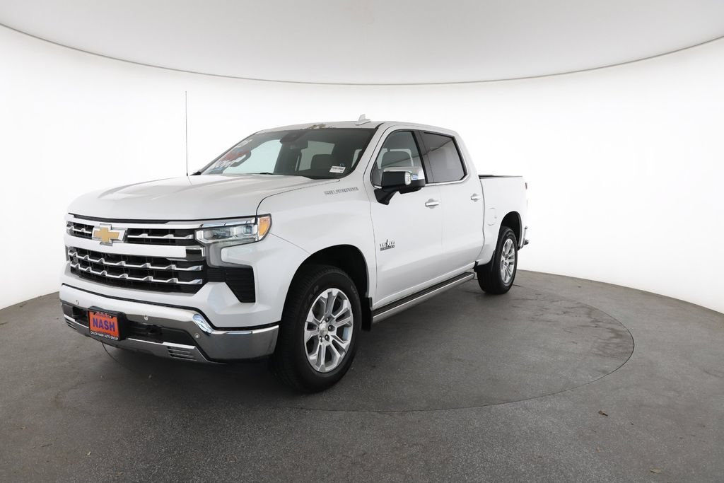 Used 2023 Iridescent Pearl Tricoat Chevrolet LTZ image 5