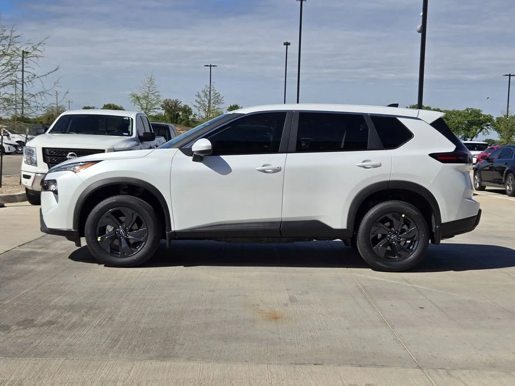 New 2026 Everest White Pearl TriCoat Nissan SV image 3