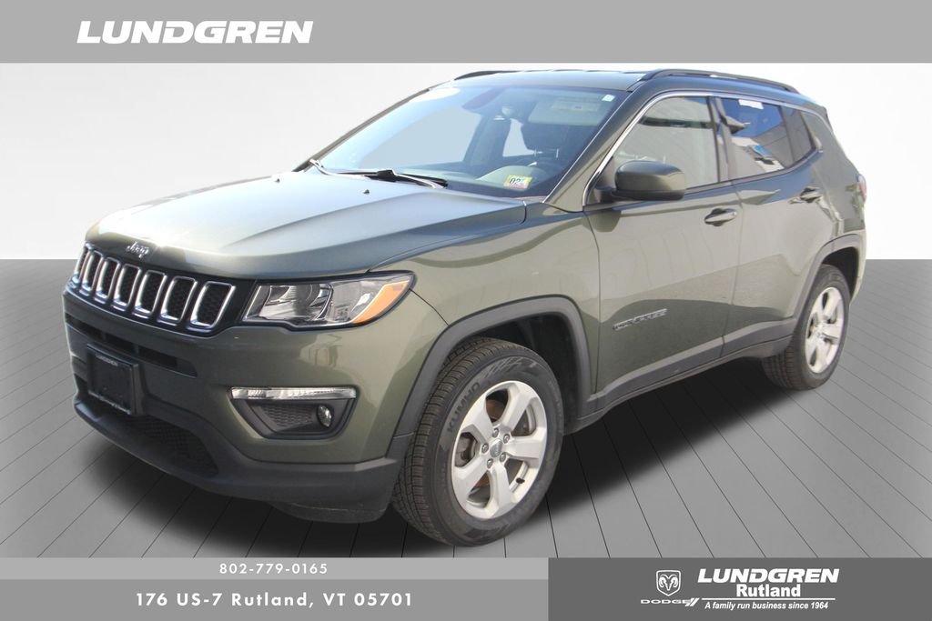 Used 2020 Green Jeep Latitude image 5