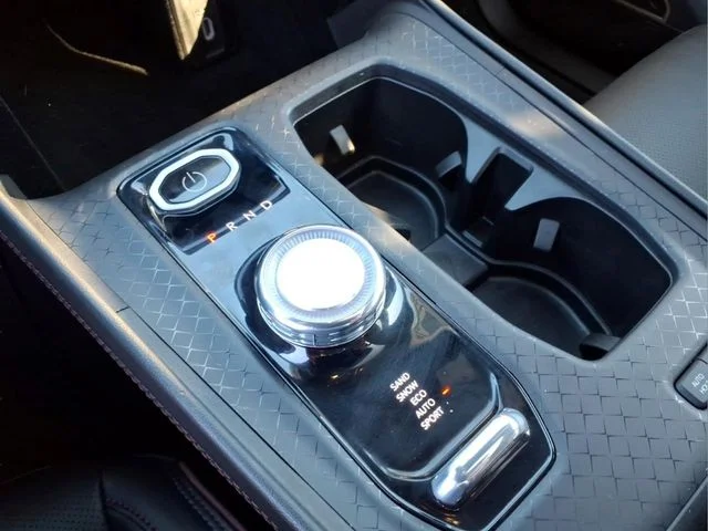 2024 Jeep Wagoneer S Launch Edition - Photo 21