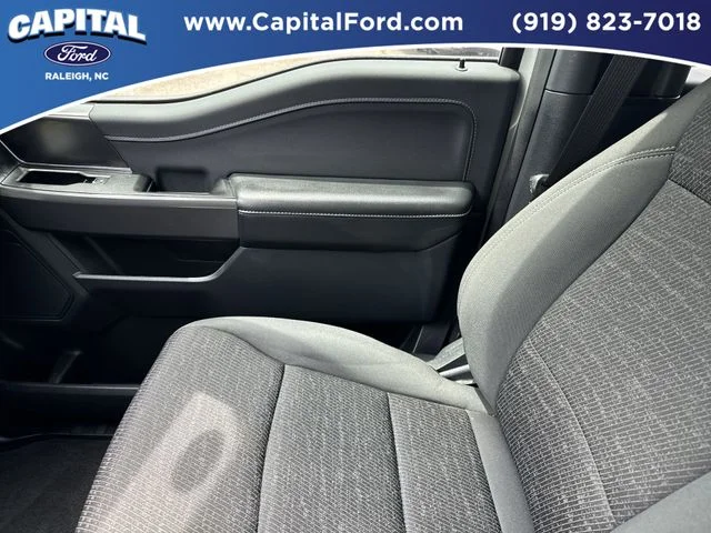 Used 2024 White Ford XLT image 28