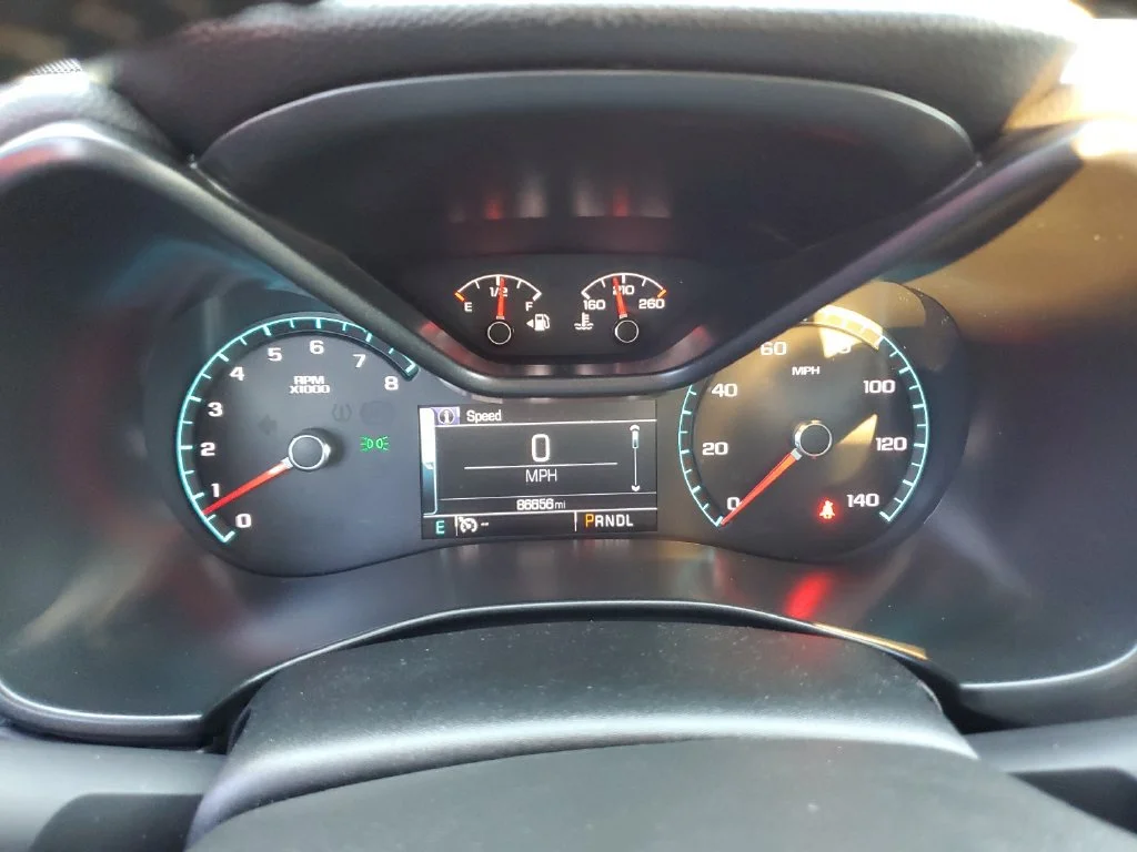 Used 2017 CAJUN RED TINTCOAT Chevrolet 4WD Z71 image 22