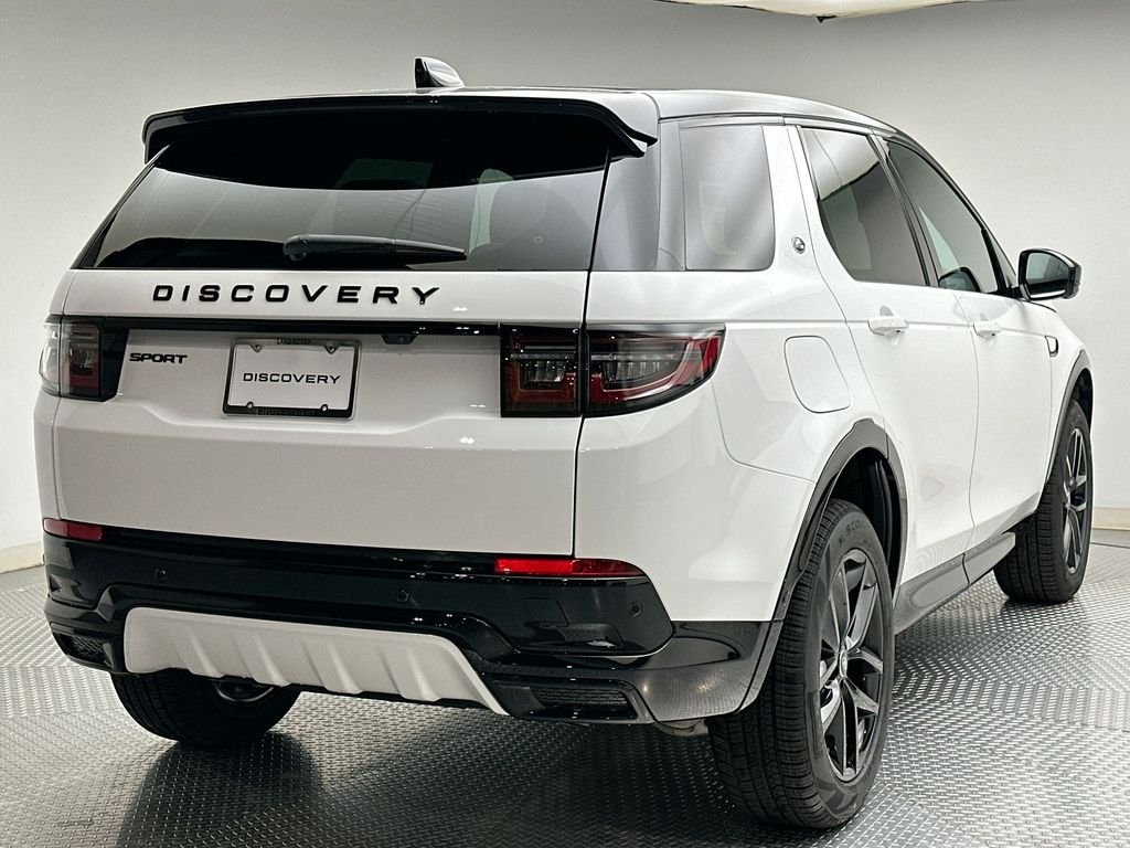 New 2026 Fuji White Land Rover Landmark image 3