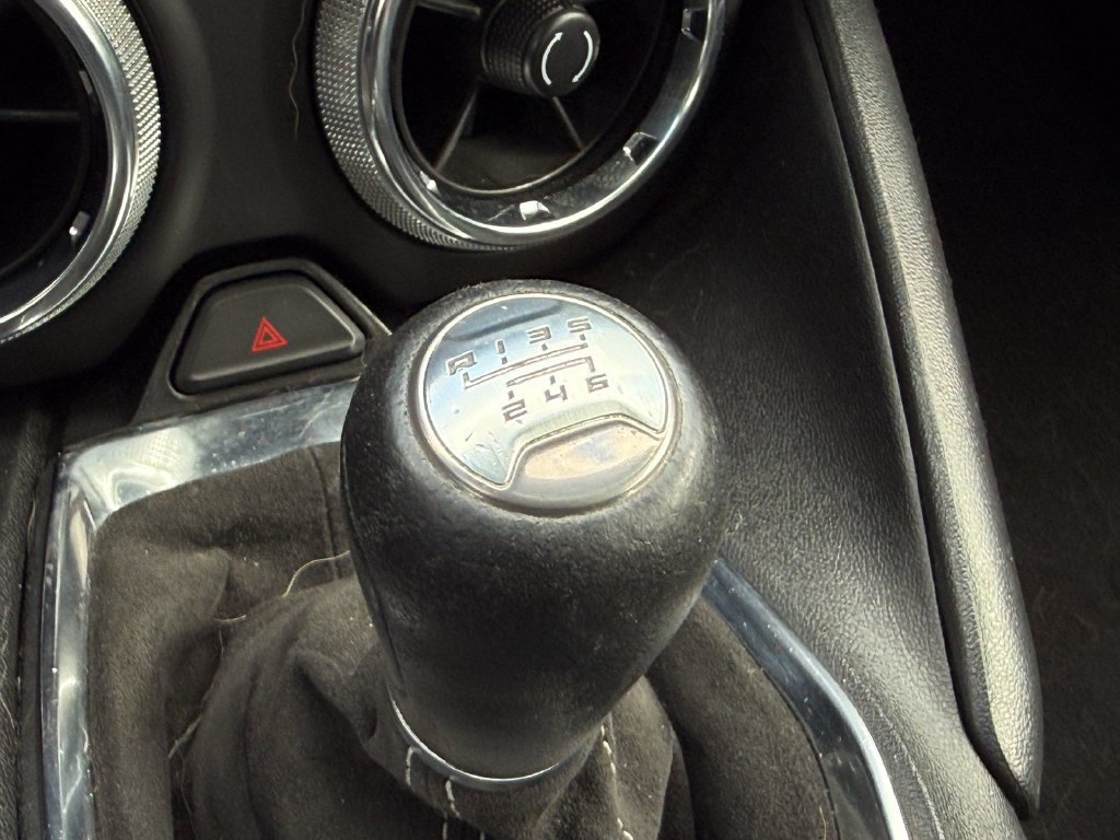 Used 2020 RED HOT Chevrolet 1LT image 25