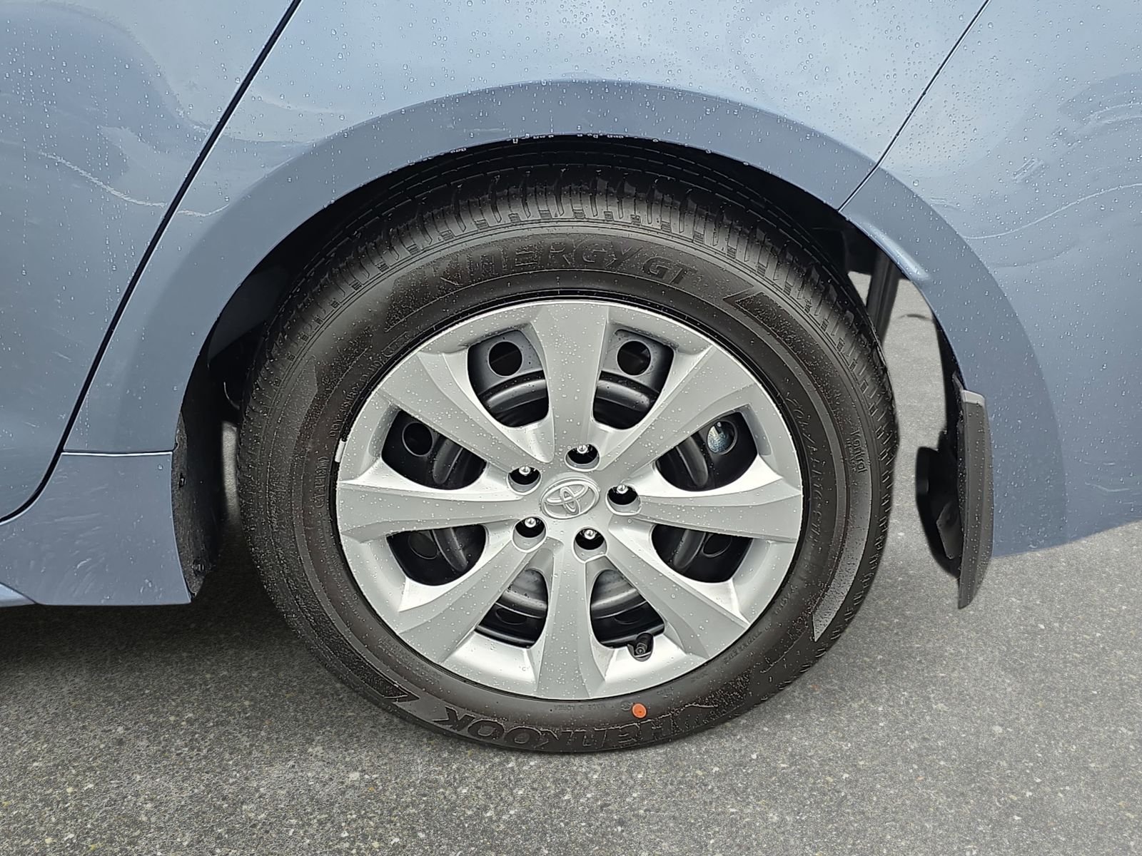 Used 2026  Toyota LE image 31