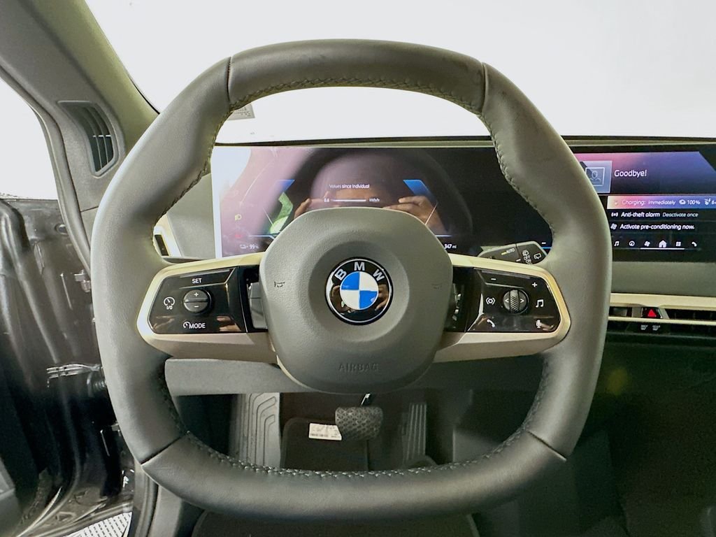 Used 2026 Dark Graphite Metallic BMW xDrive60 image 10
