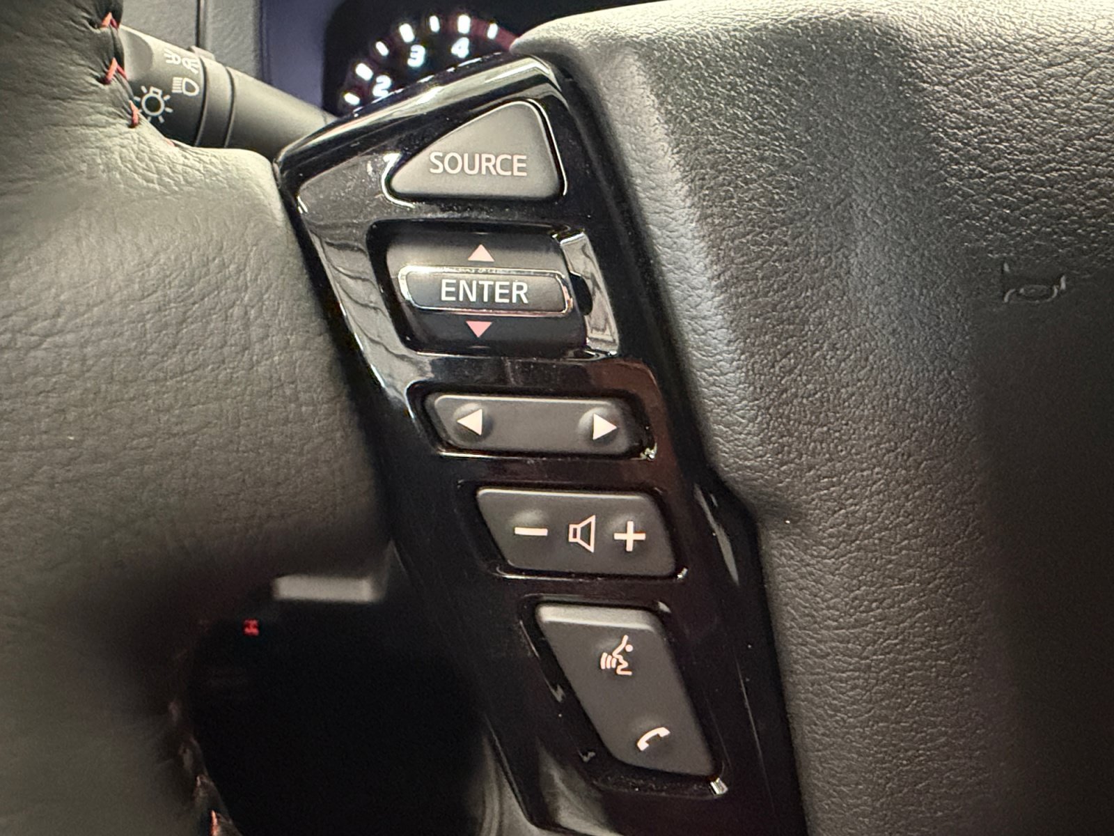 2026 Nissan Frontier PRO-4X - Photo 17