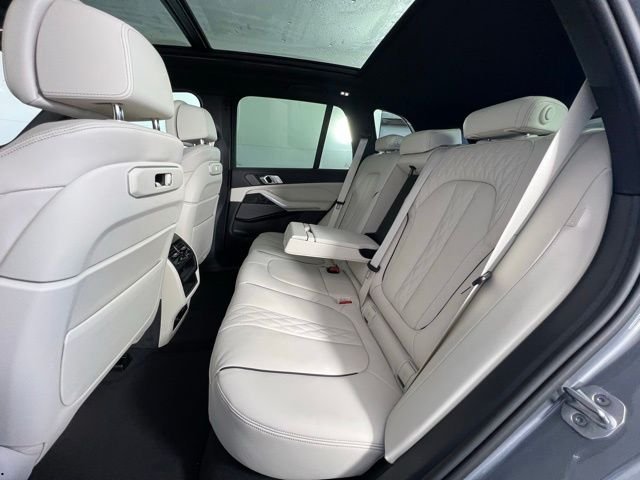 New 2026 Gray BMW xDrive40i image 13
