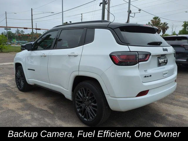 Used 2022 White Jeep Limited image 7