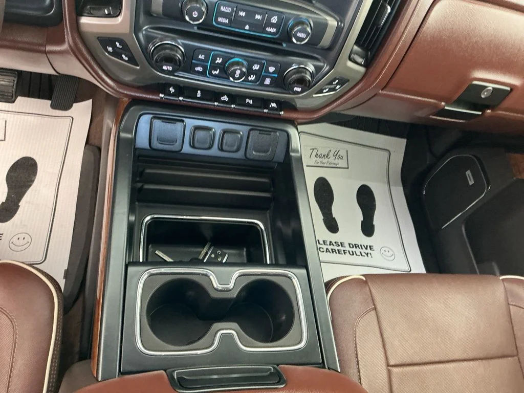 Used 2017 Pearl Chevrolet High Country image 18