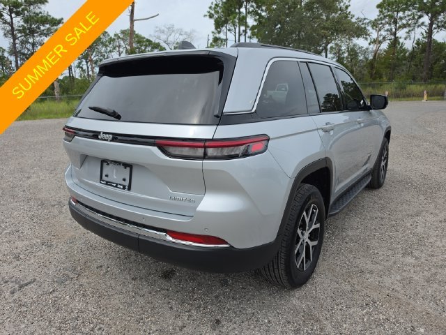 Certified Used 2025 Silver Jeep Limited image 3