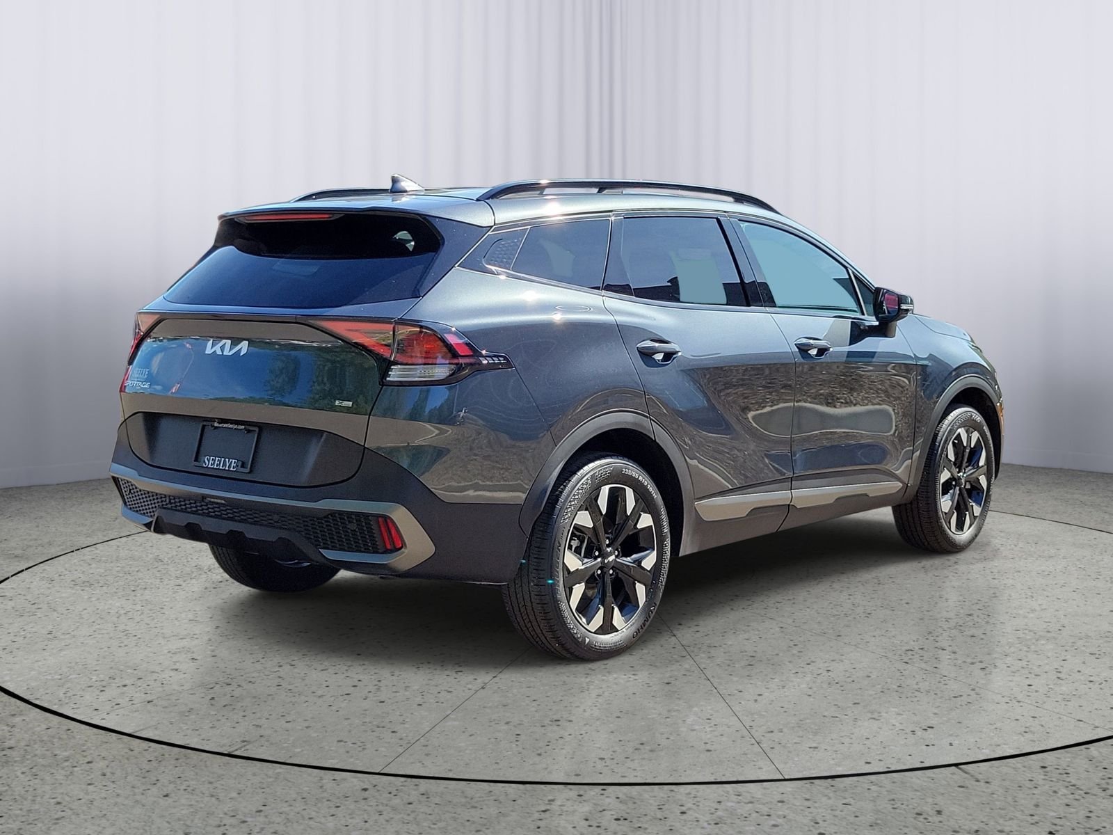 Used 2024 Gray Kia X-Line image 3