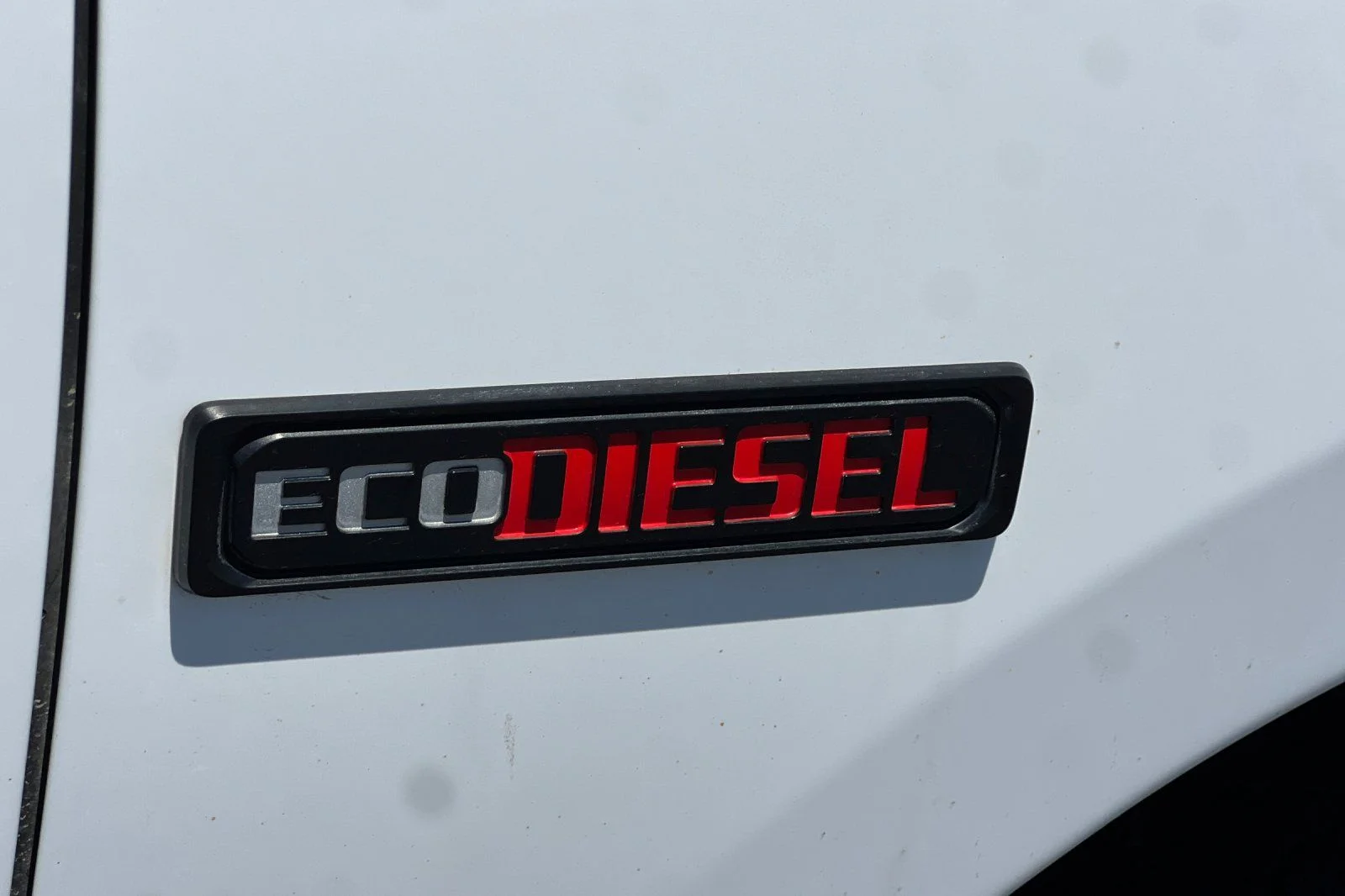 Used 2018 White Ram Sport image 24