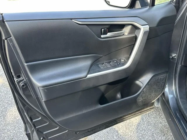 Used 2025 Gray Toyota XLE image 27