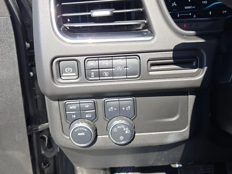 Used 2023 Black Chevrolet LT image 27