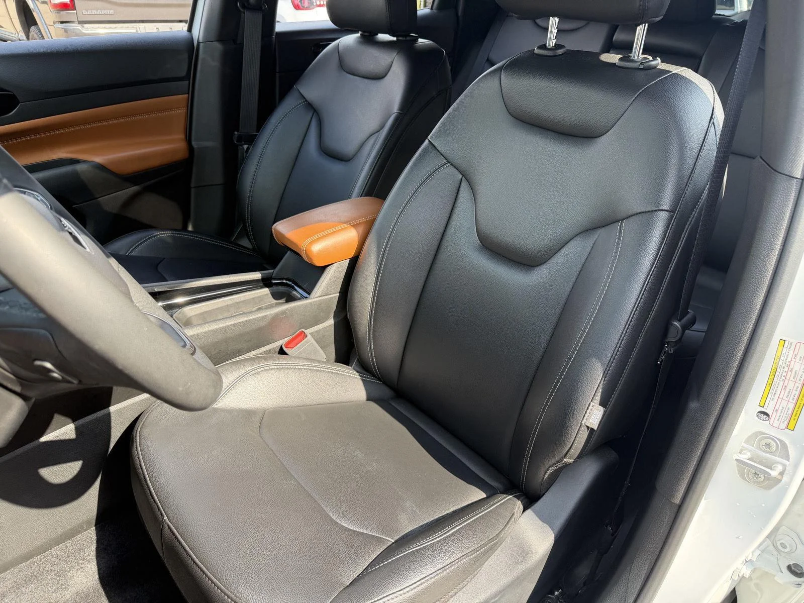 Used 2025 Bright White Clearcoat Jeep Limited image 16
