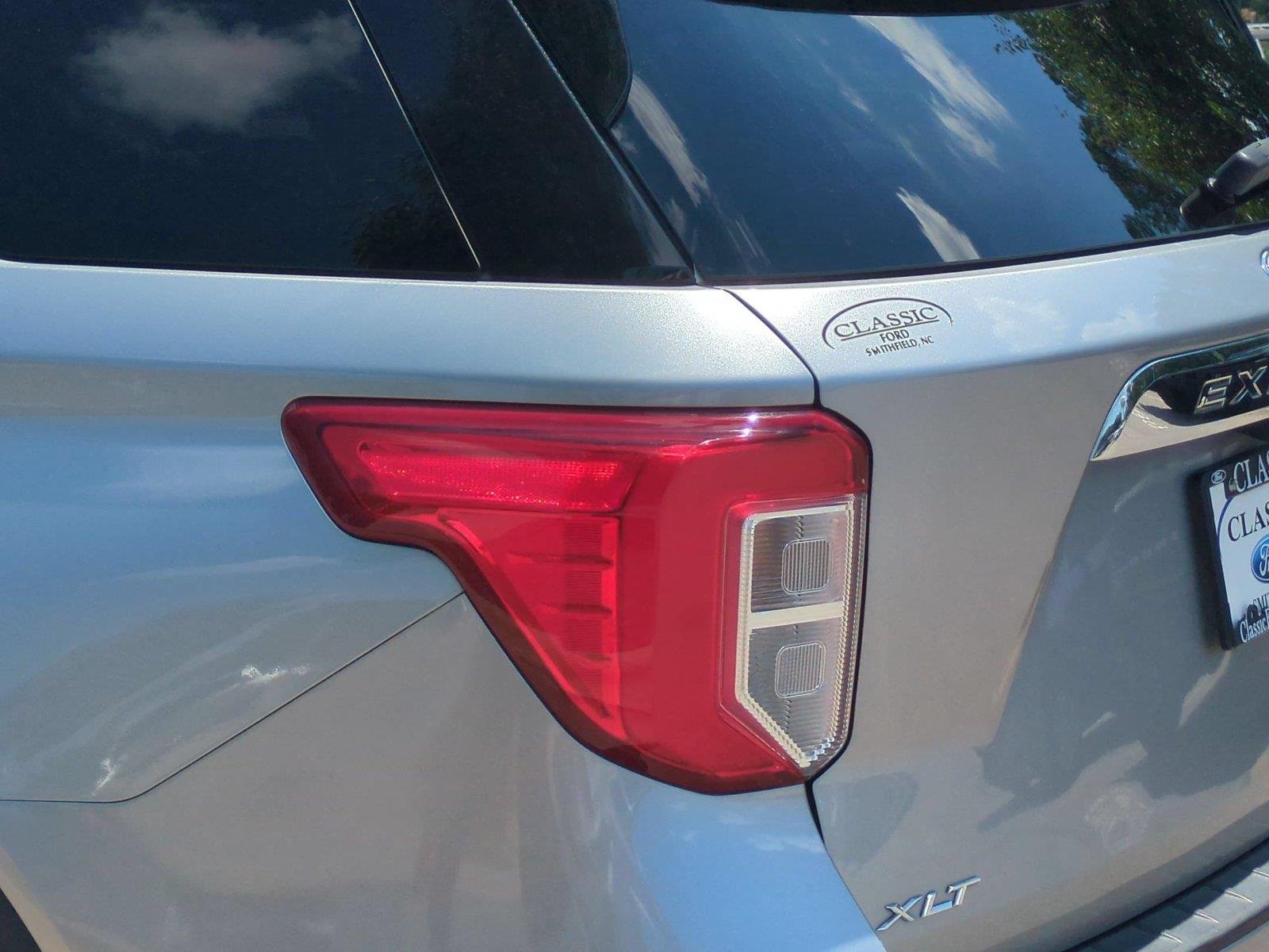Used 2023 Iconic Silver FORD XLT image 12