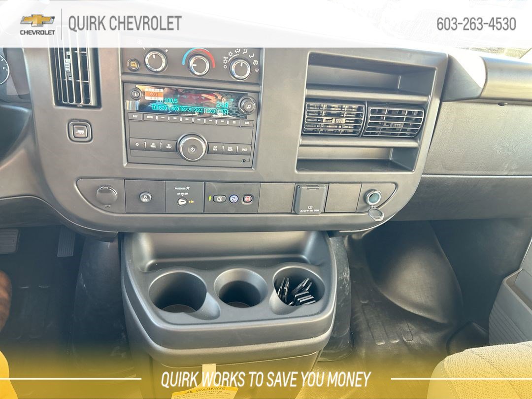 2025 Chevrolet Express Cargo Work Van - Photo 21