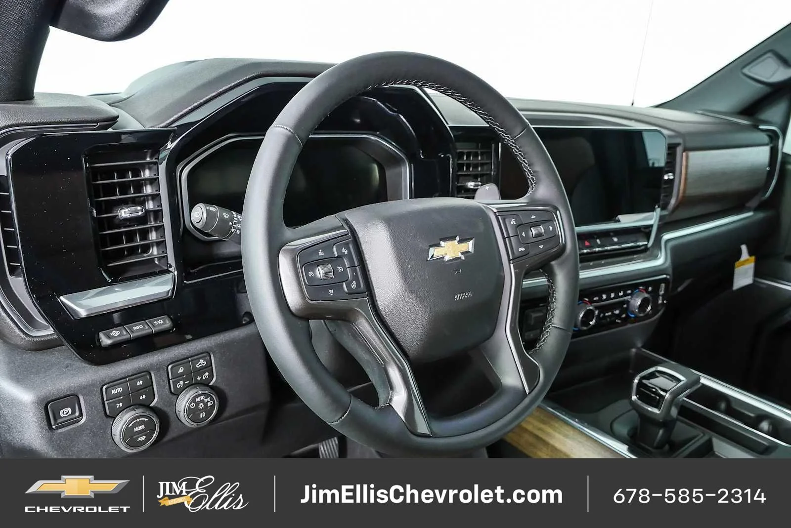 New 2026 Polar White Tricoat Chevrolet High Country image 5