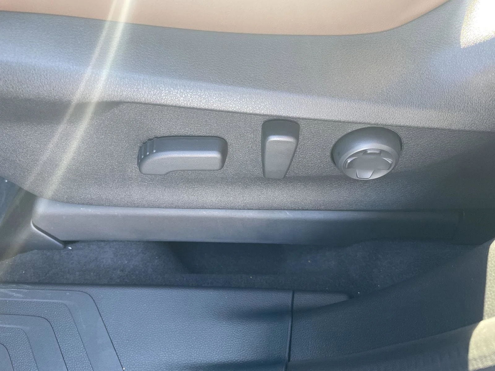 New 2026 Magnetite Gray Metallic Subaru Touring image 11