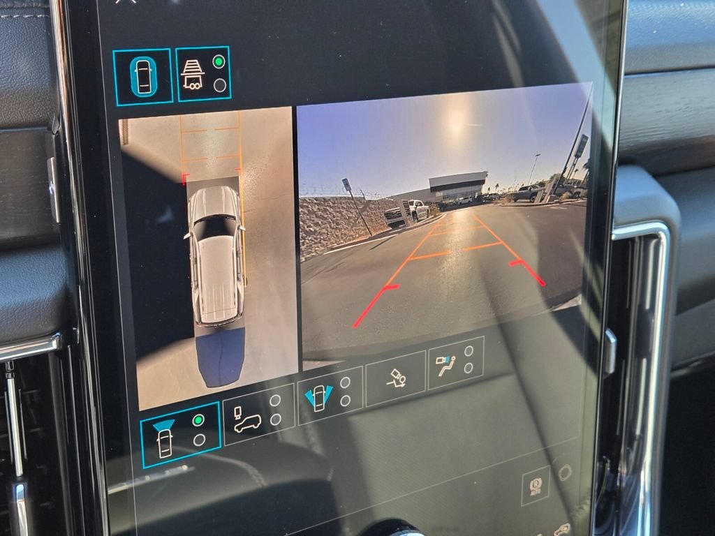 2026 GMC Yukon Denali - Photo 19