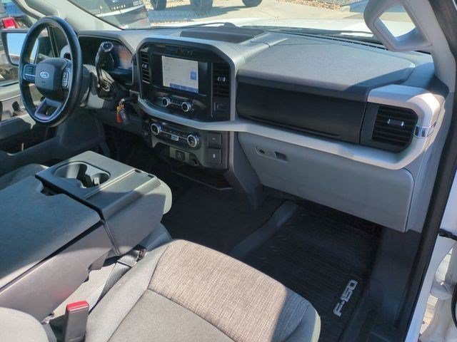 Used 2022 Oxford White Ford XLT image 31