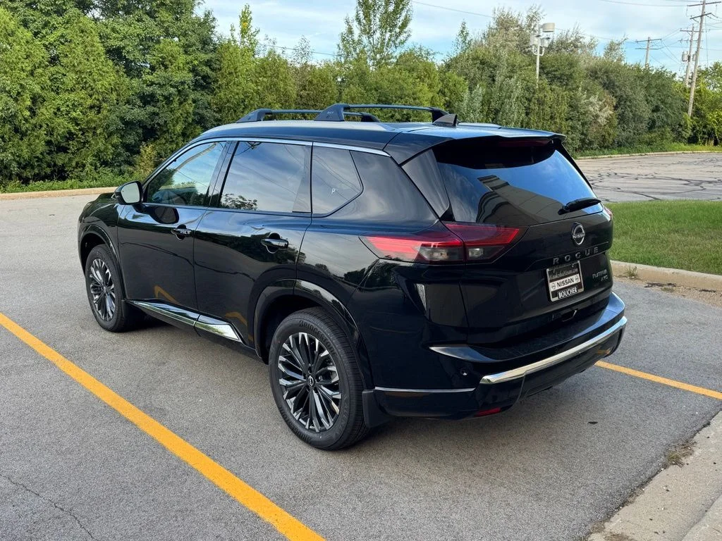 New 2026 Super Black Nissan Platinum image 6
