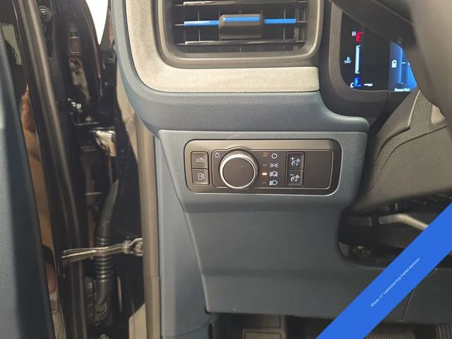 New 2026 Shadow Black Ford XLT image 36