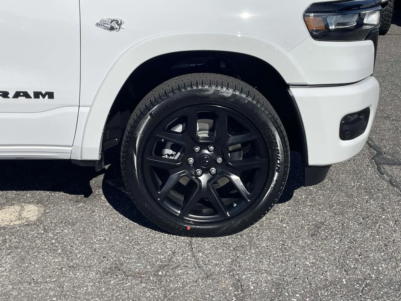 New 2026 Bright White Clear-Coat Exterior Paint RAM Laramie image 13