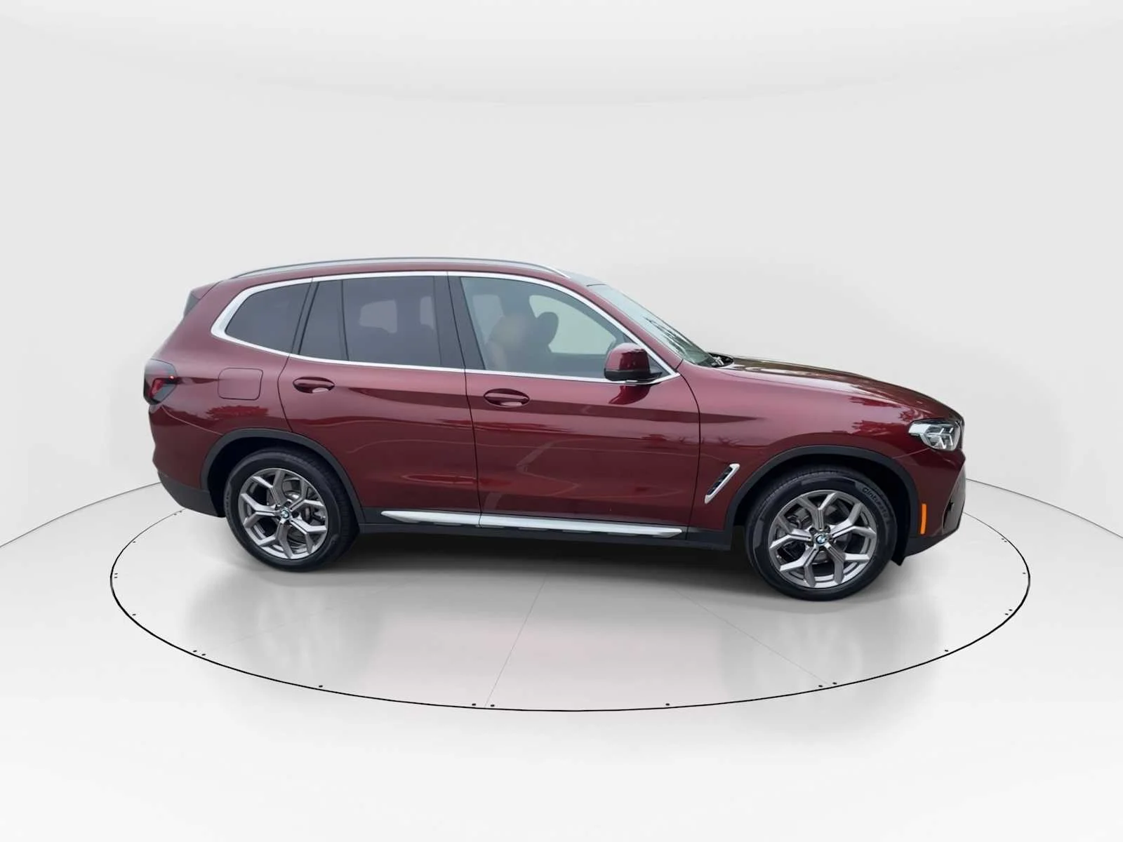 Certified Used 2023 Aventurin Red Metallic BMW xDrive30i image 9