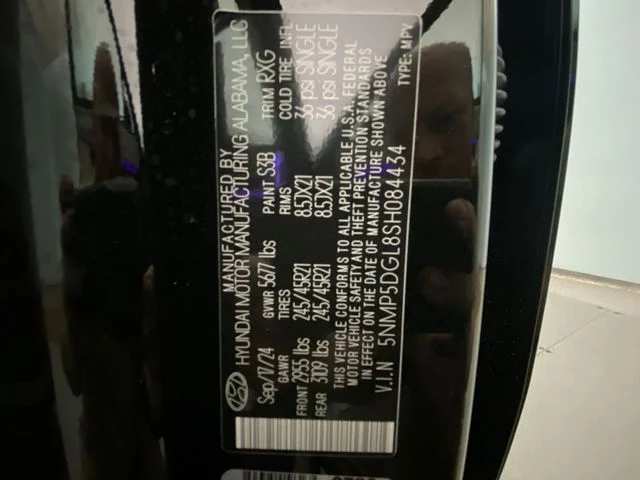 Used 2025 Black Hyundai Calligraphy image 29