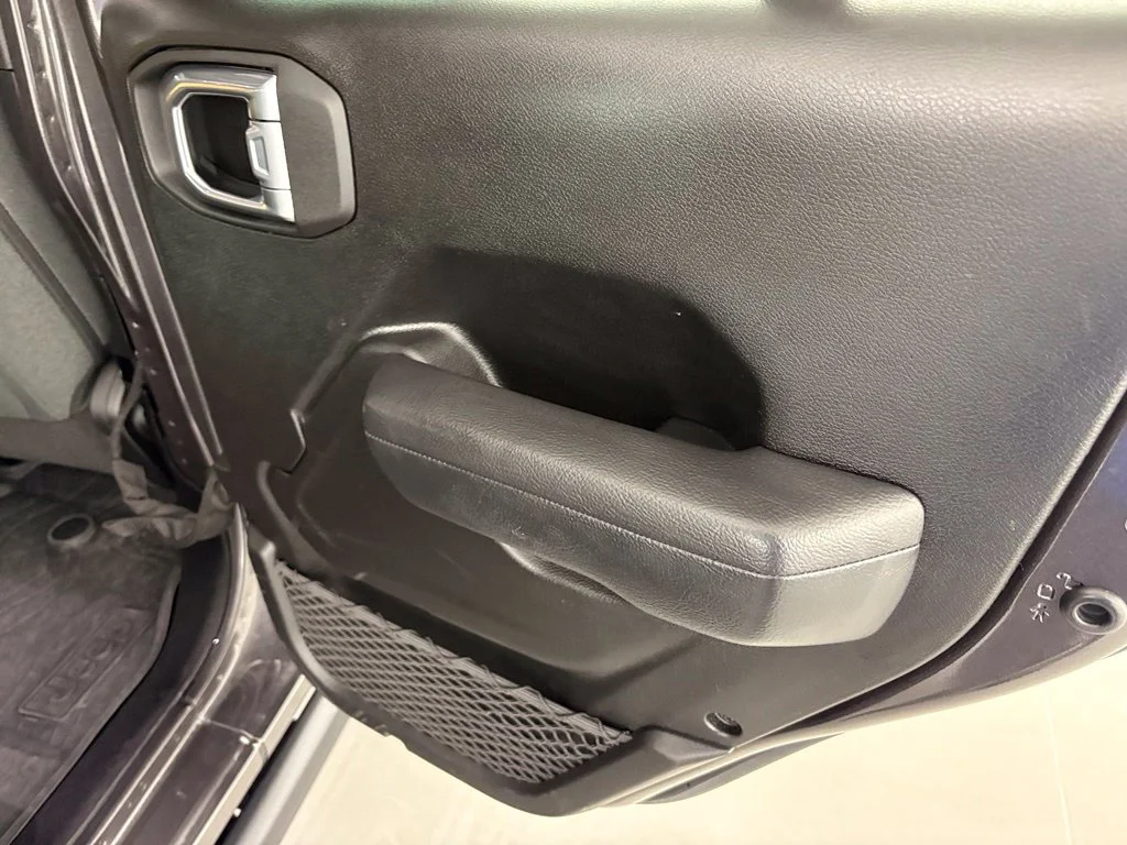 Used 2025 Gray Jeep Willys image 40
