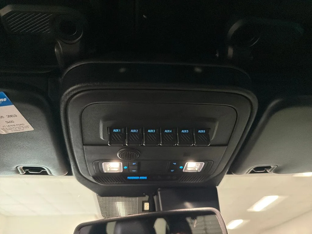 Used 2024 Green Ford Badlands image 16