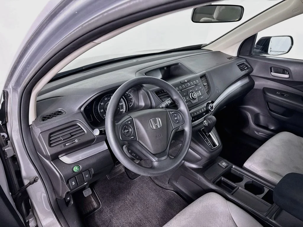 Used 2015 Alabaster Silver Metallic Honda LX image 4