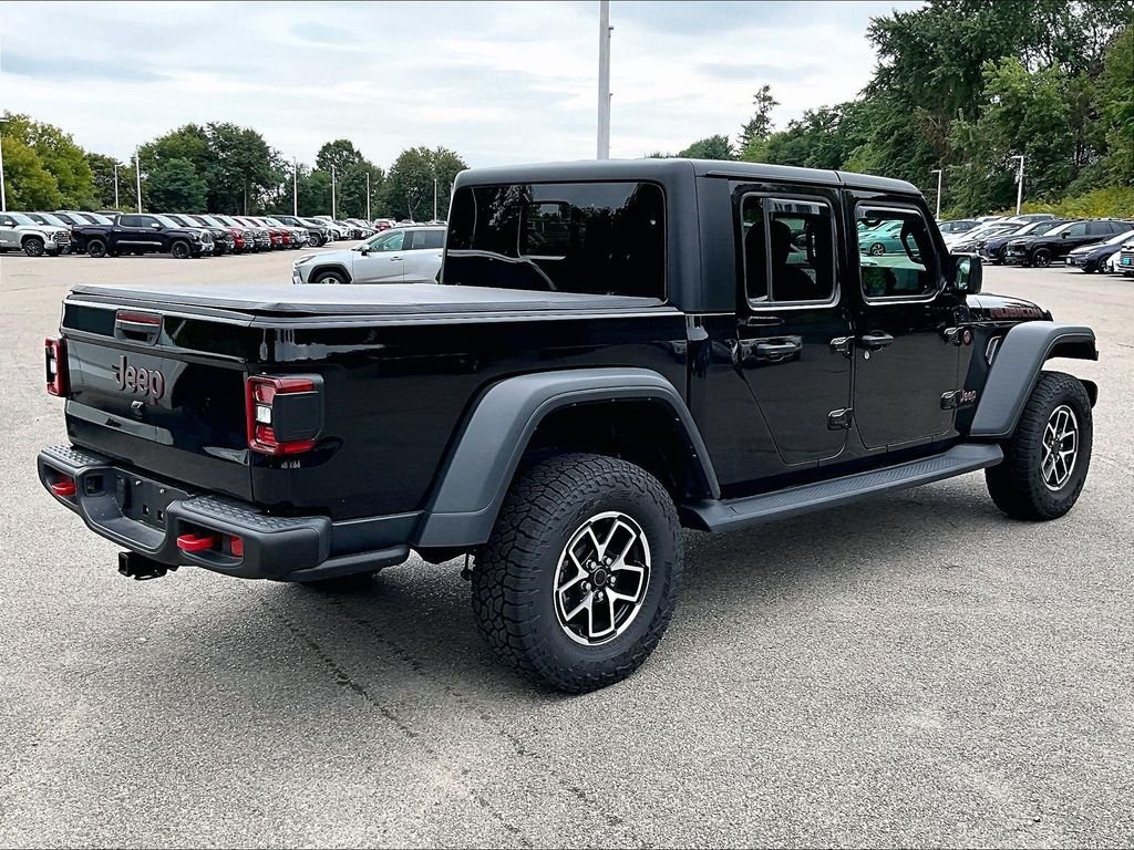 Used 2024 Black Jeep Rubicon image 6