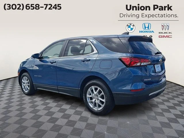 Used 2024 Lakeshore Blue Chevrolet LT image 6