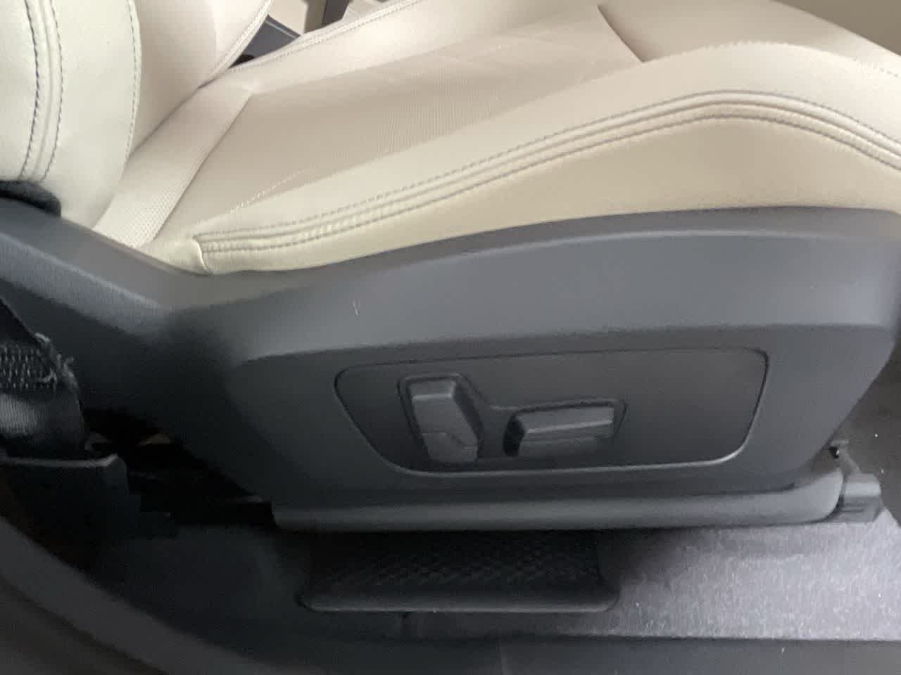 2023 BMW X1 28i - Photo 16